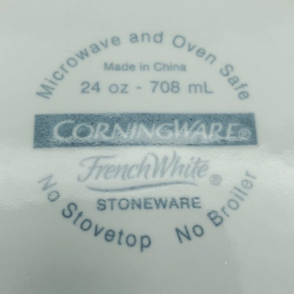 Corningware French White 24 oz Round 15 oz Oval Casserole Dishes - Picture 5 of 13